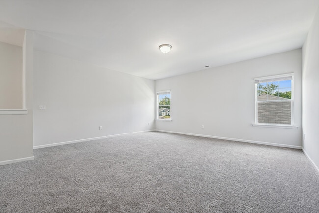 Building Photo - 131 Altair Ln