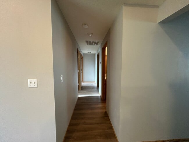 Building Photo - 7509 NE 67th St