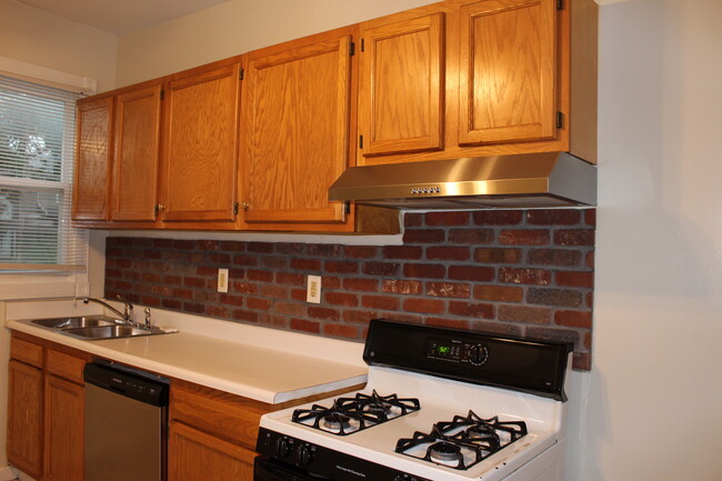 Kitchen - 88 W Maynard Ave