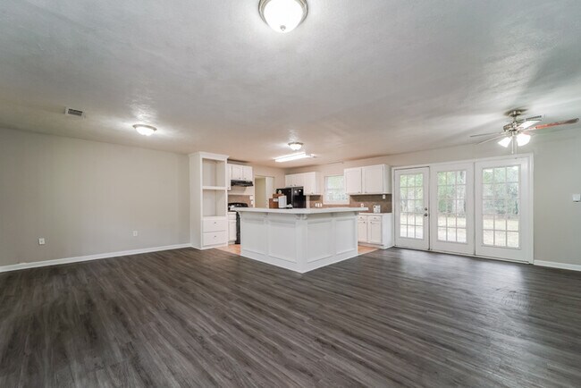 Building Photo - Beautiful Home in Jackson