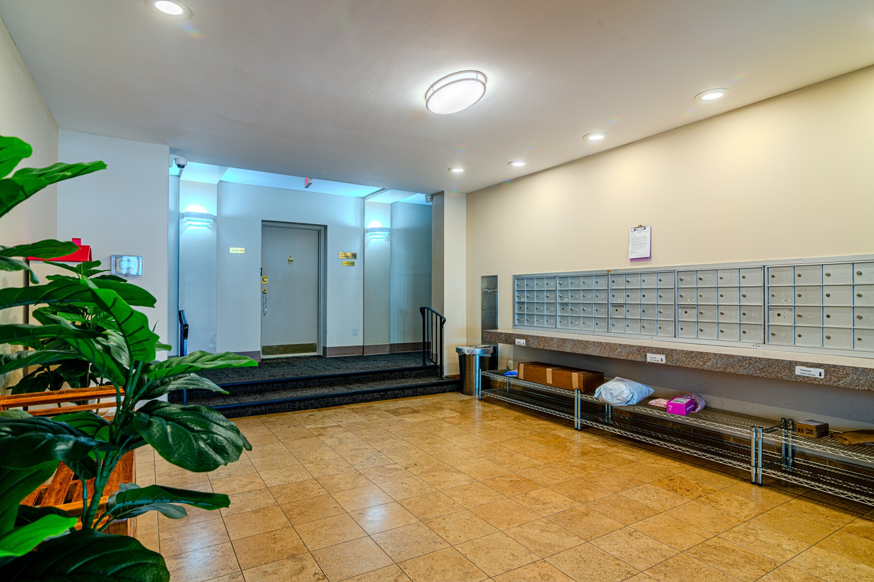 Building Photo - 1931 N Cleveland St