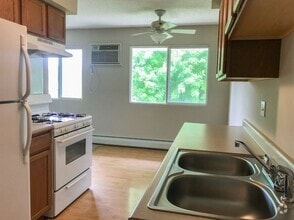 Building Photo - Great One Bedroom Condo in New Hope for $1...