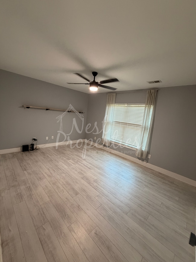 Building Photo - 2532 Washington St