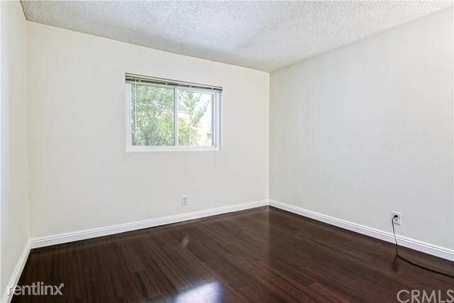 Building Photo - 2 br, 2 bath Condo - 64 N Mar Vista Ave