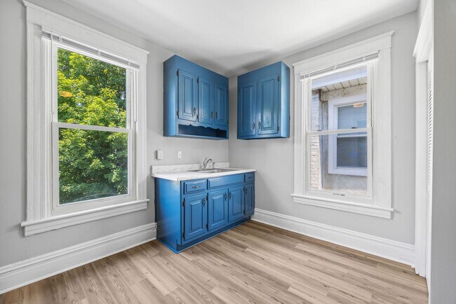 Building Photo - 3415 Enslow Ave