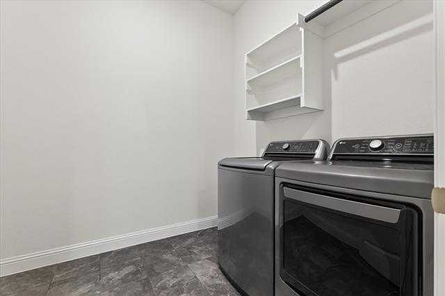 Building Photo - 4825 Secluded Ct