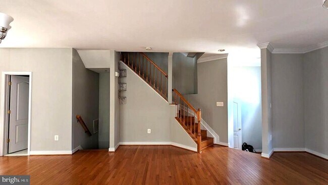 Building Photo - 12950 Tonka Ct