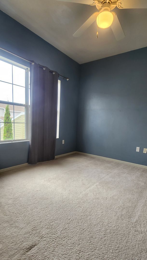 Building Photo - 2/2.5 Townhome in Sorrento