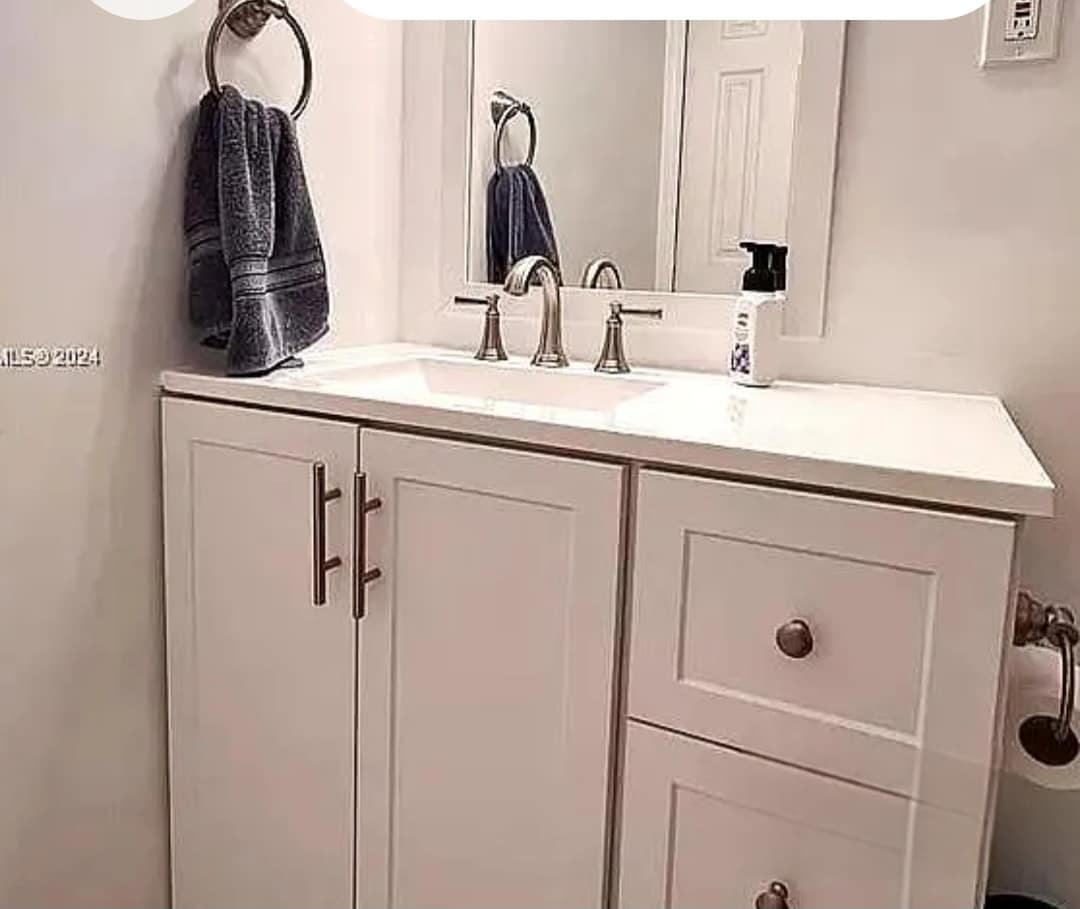 Bathroom - 5759 SW 61st St