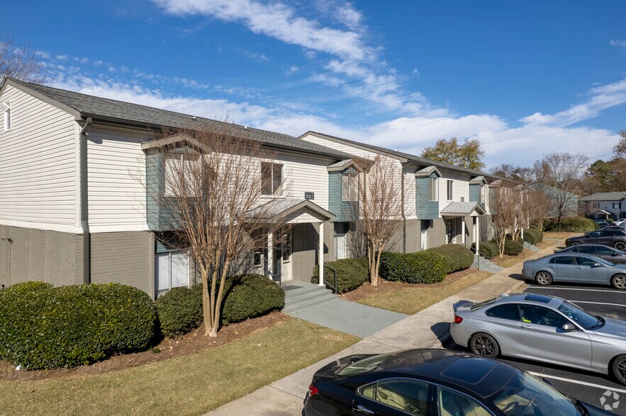 The Jameson 1301 Lakeshore Pl Homewood AL 35209 Apartment Finder