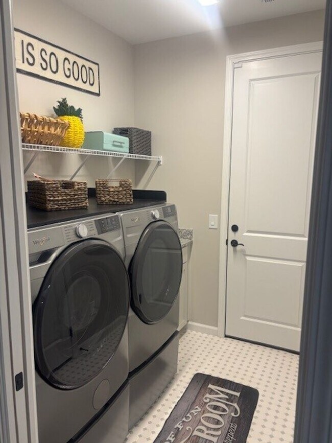 Building Photo - Welcome to Margaritaville 55 + Community