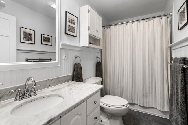 Building Photo - 501 Columbus Ave