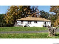 Building Photo - 809 Mt Airy Rd