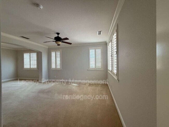 Building Photo - 8843 Latigo Ct