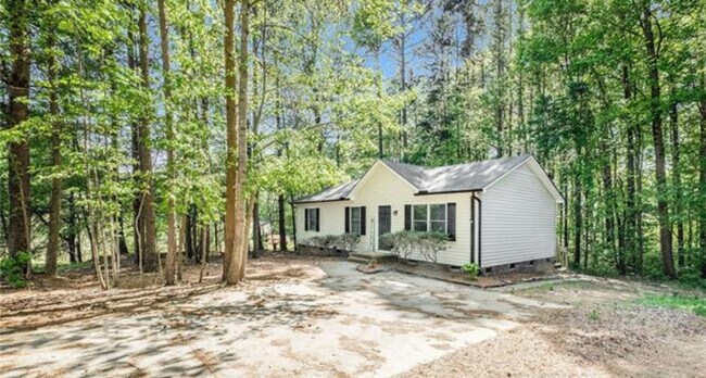 Building Photo - 1816 Azalea Ave