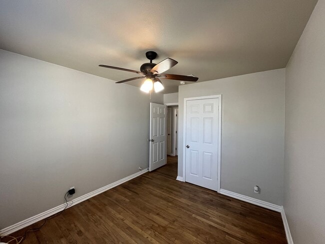 Building Photo - UPDATED CENTRAL CITY HOME