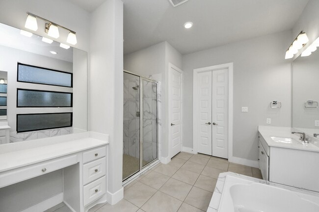 Building Photo - 1710 McCrae Hill Ct