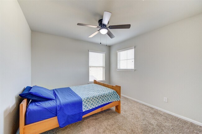 Building Photo - 29326 Dunns Creek Ct