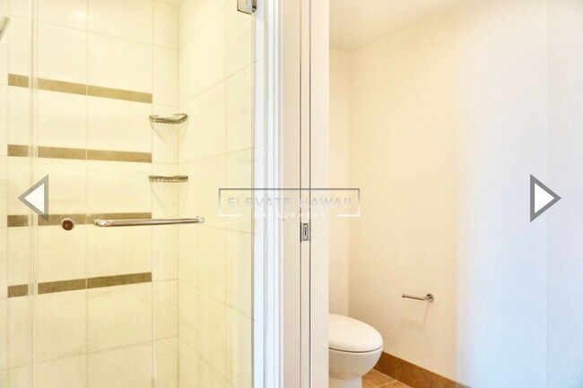 Building Photo - BEAUTIFUL 2 BEDROOM UNIT AT KOOLANI WITH 2...