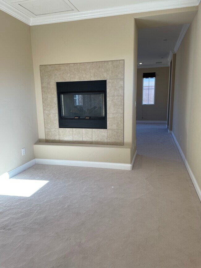 Building Photo - 3137 Degas Tapestry Ave