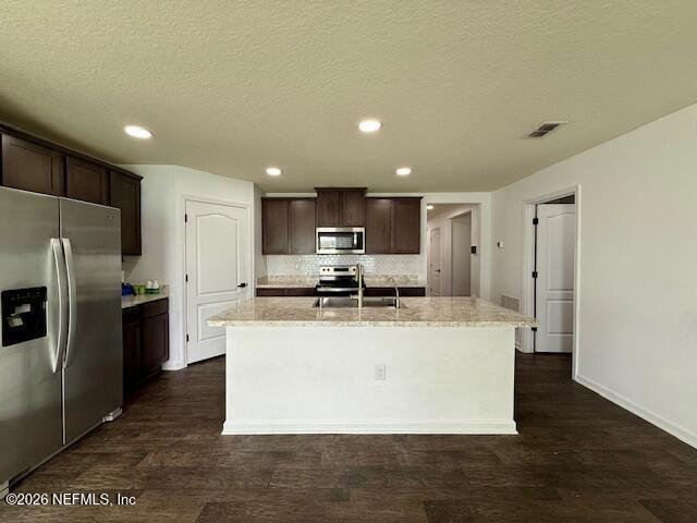 Building Photo - 3640 Alta Lakes Blvd