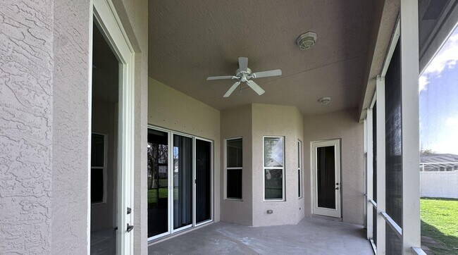 Building Photo - 6025 NW Wolverine Rd