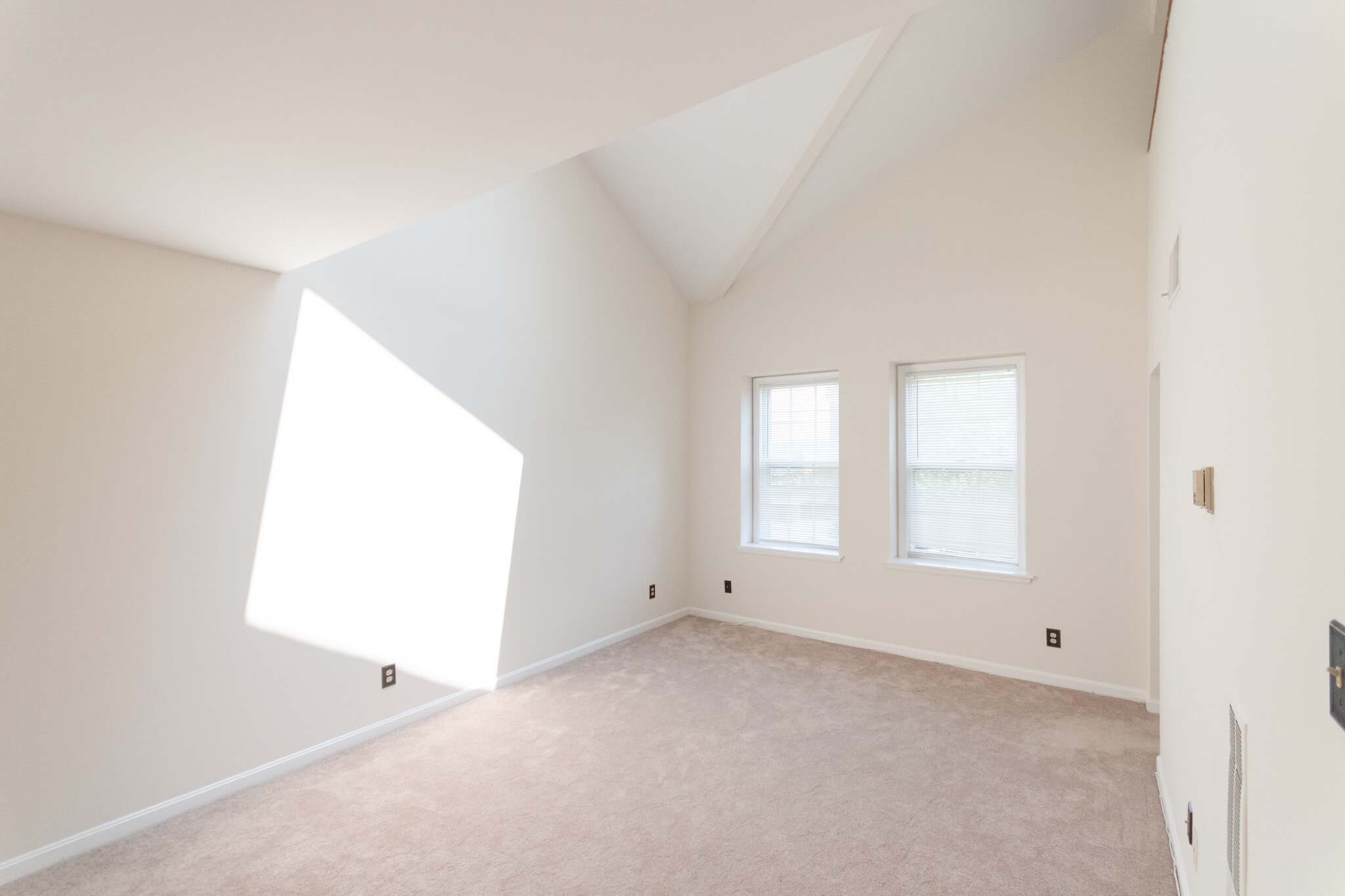 Building Photo - 3855 Rodman St NW