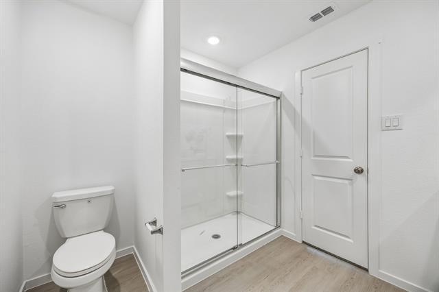 Building Photo - 3012 Tooley Dr