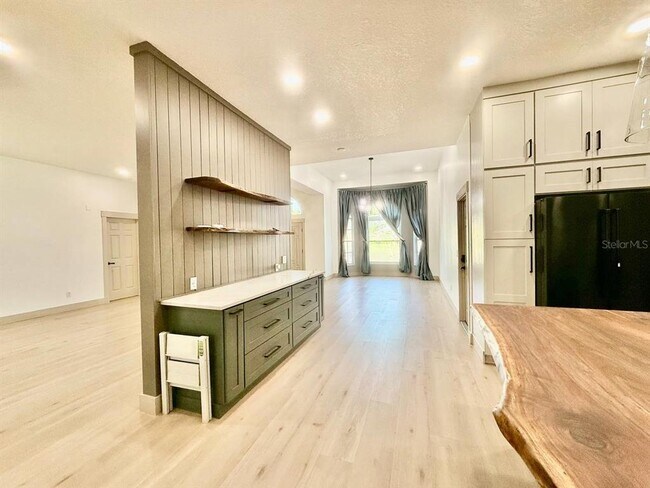 Building Photo - 28412 Great Bend Pl