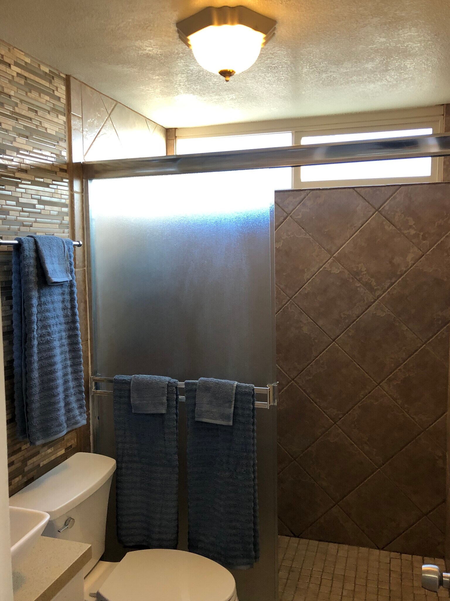 Full bathroom #2 in modern tile & glass - 3261 Ocean Front Walk