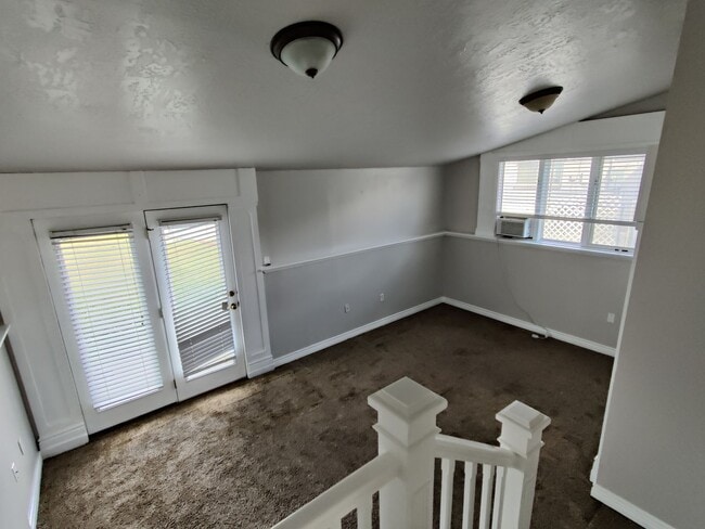 Building Photo - Cute 3 Bed/1Bath House for Rent in Provo!!