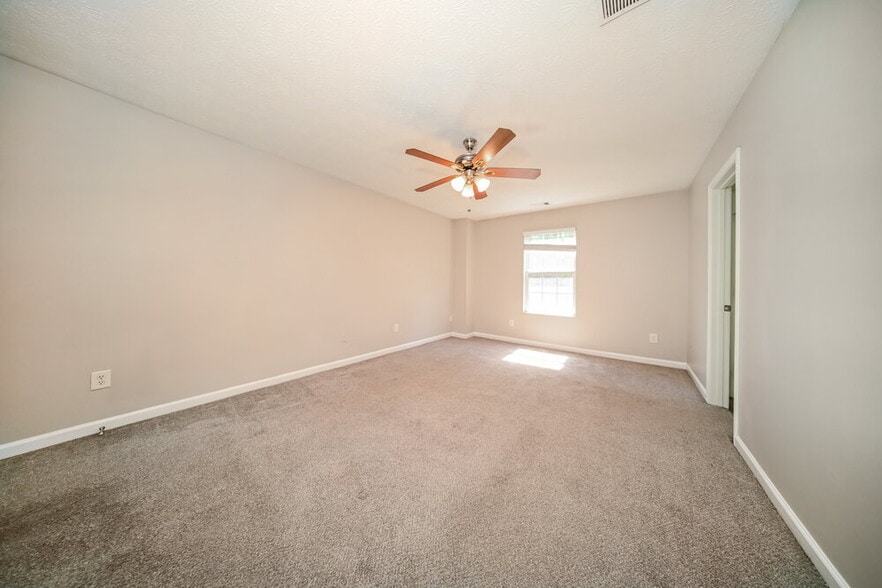 Building Photo - 5200 Tussahaw Crossing