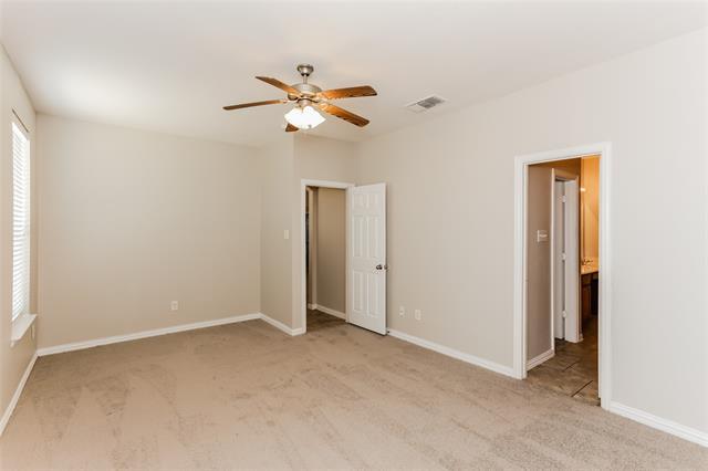 Building Photo - 284 Edison Ln