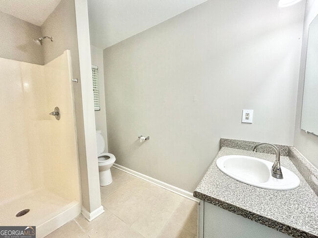 Building Photo - 944 Old Mill Point