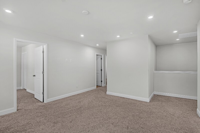 Building Photo - 340 Dendron Dr