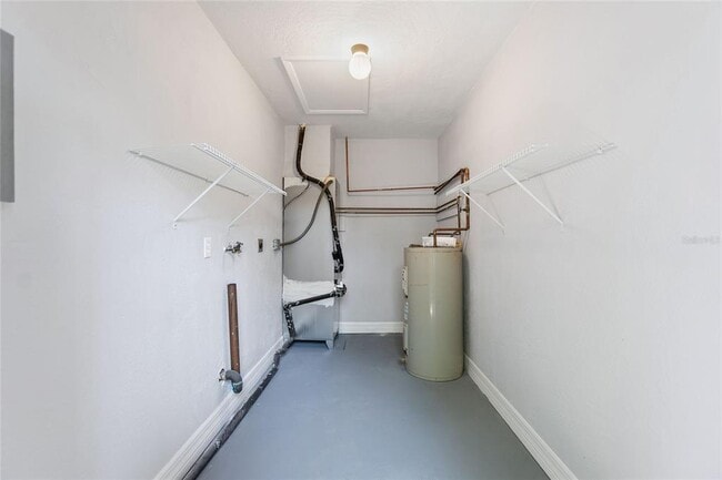 Building Photo - 5122 24th Ave S