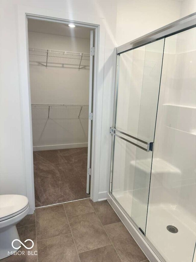 Building Photo - 820 Hardin Pl