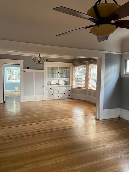 View from main entrance into combined/open living and dining area - 1608 22nd St
