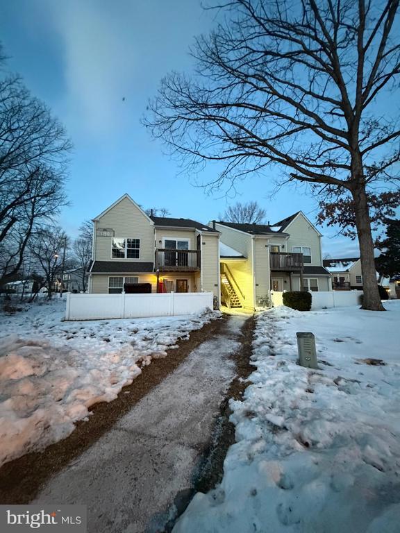 Building Photo - 1194 Tristram Cir