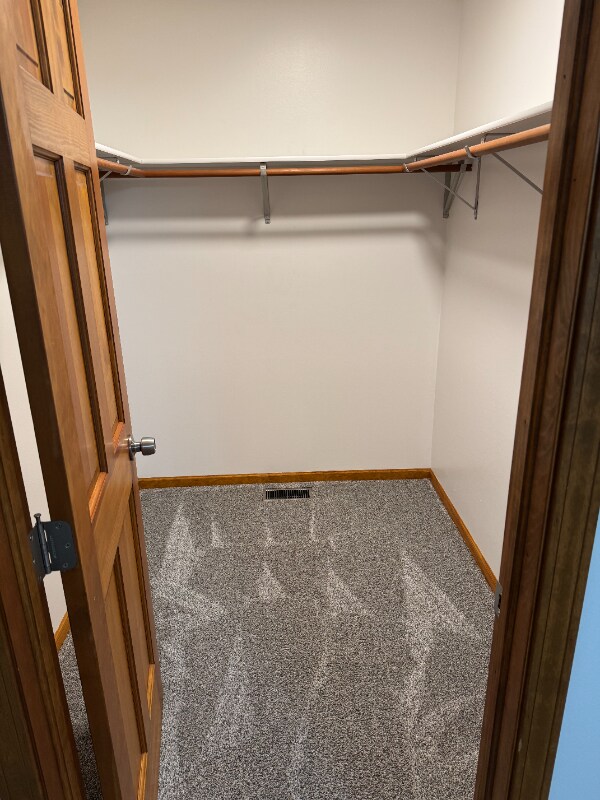 Building Photo - 603 S 22nd St