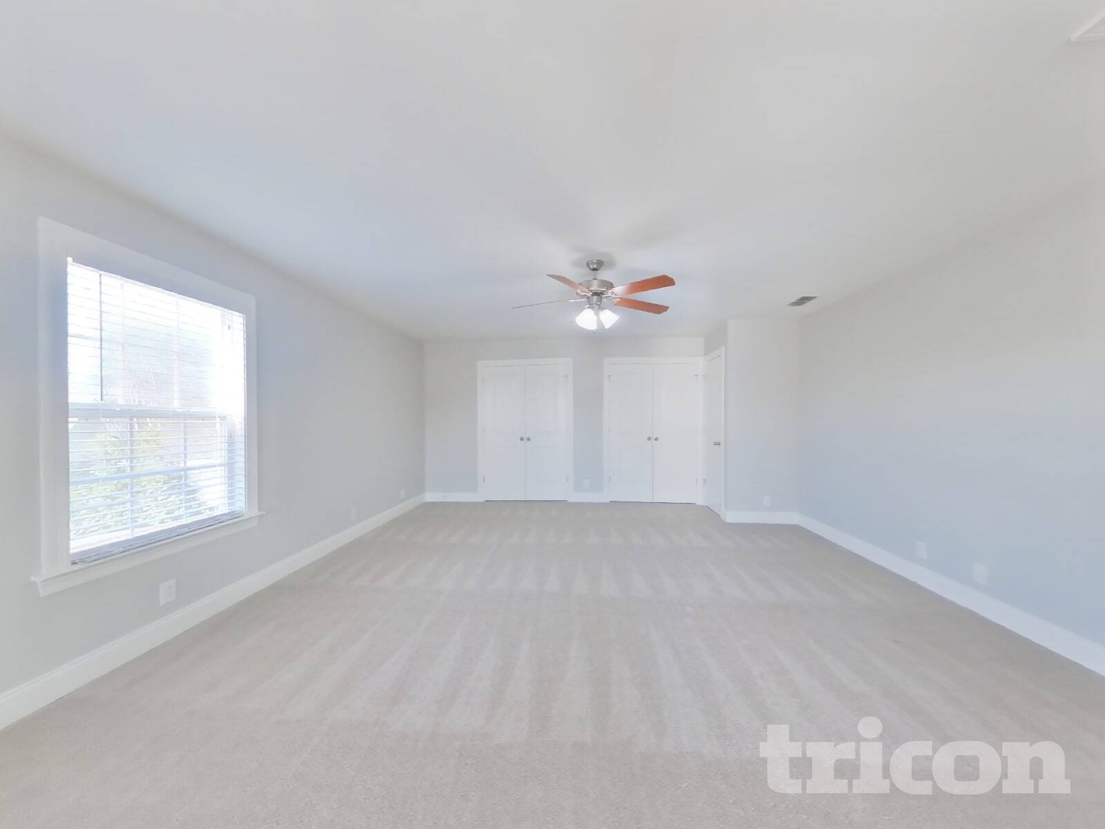 Building Photo - 1527 Dewsbury Dr