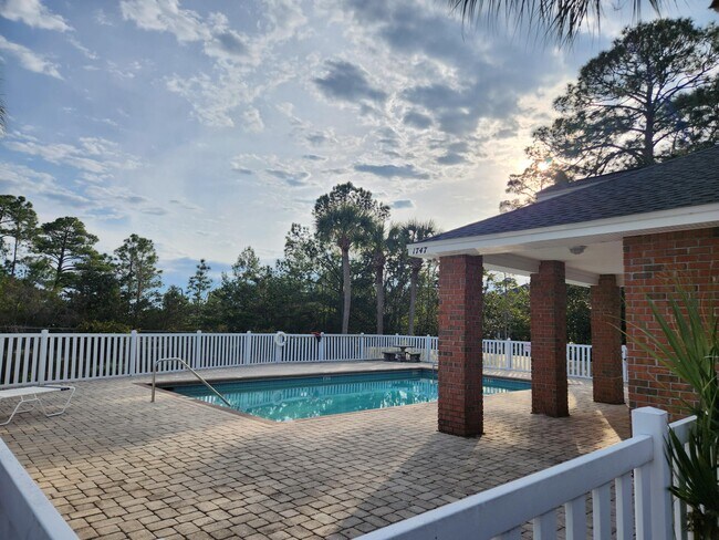 Building Photo - 7194 Blue Jack Dr