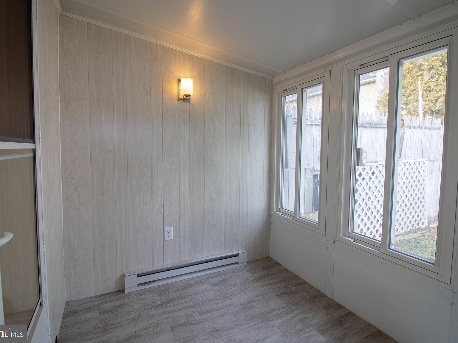 Building Photo - 6301 Salem Park Cir