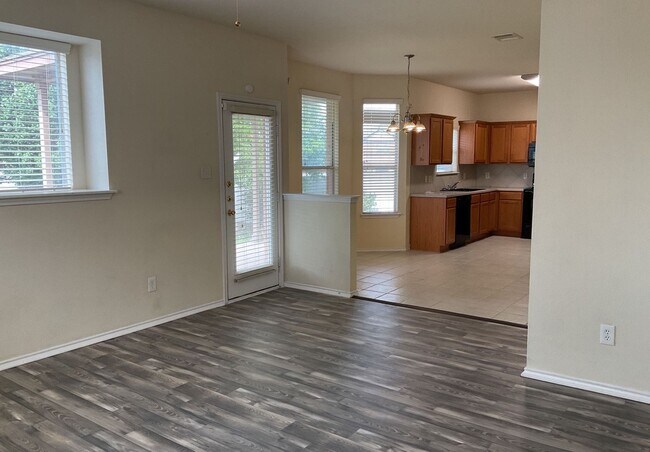 Building Photo - 4302 Cessnock Dr