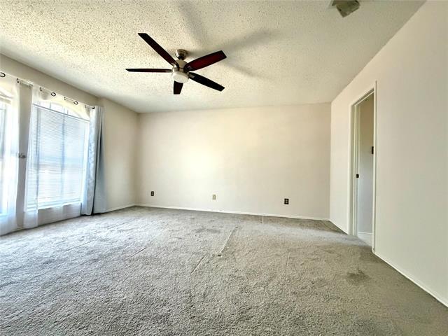 Building Photo - 1720 Circle Creek Dr