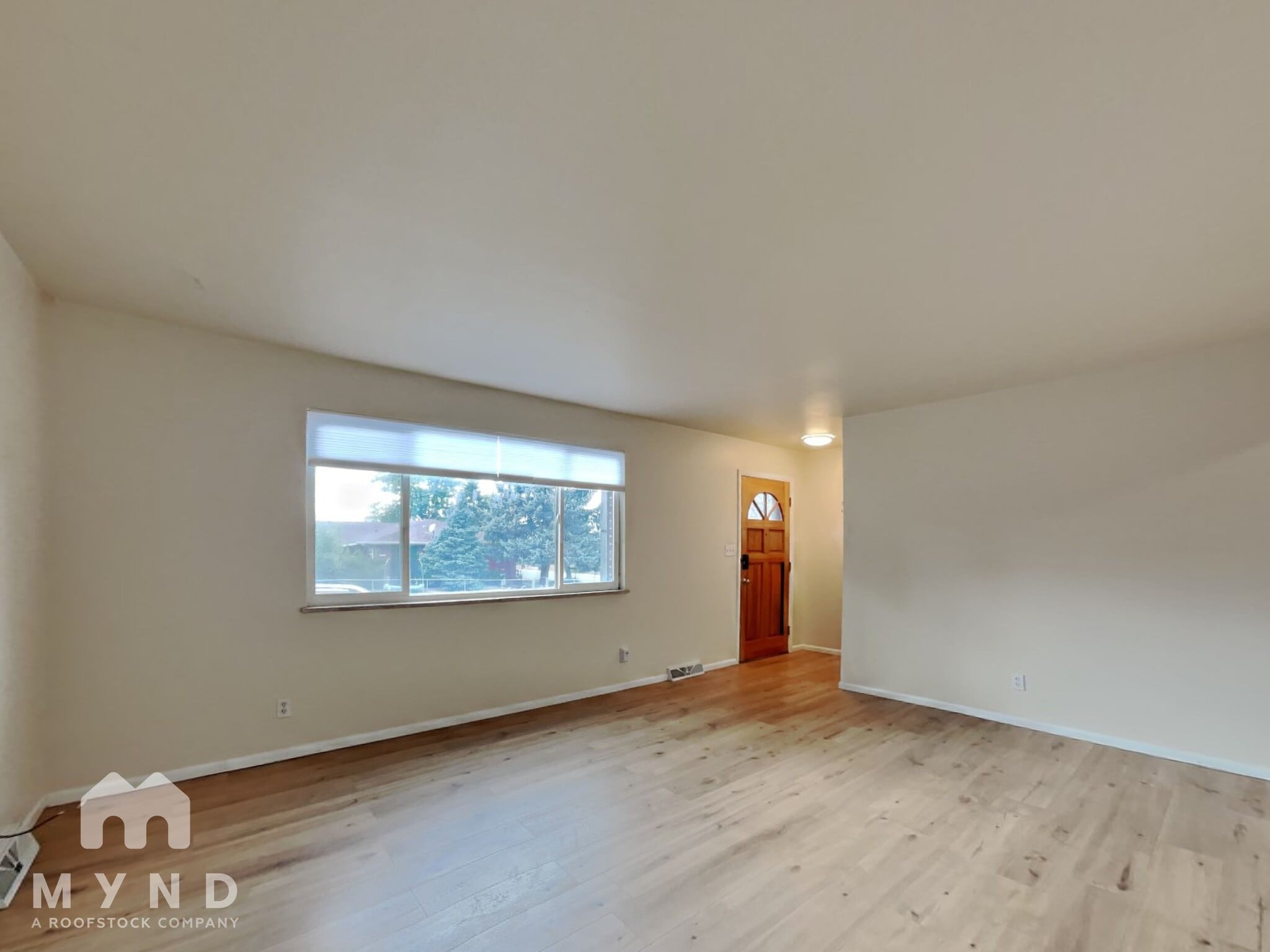 Building Photo - 5390 King Ct