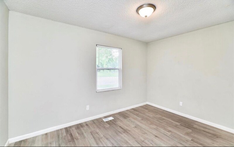 Building Photo - 11951 Jerries Ln