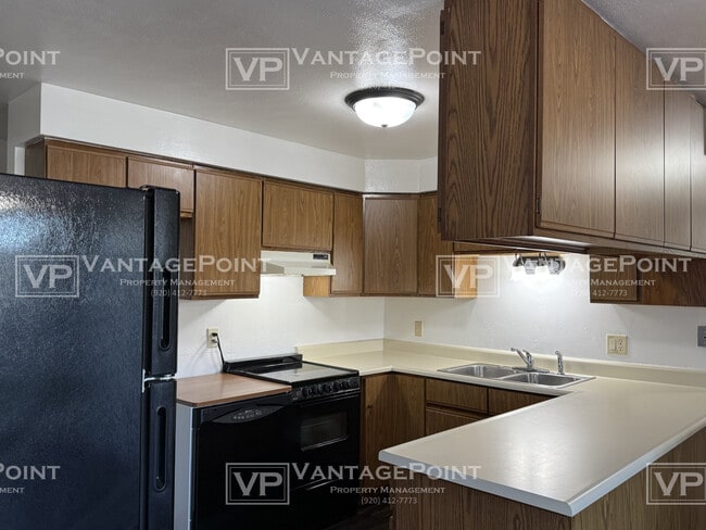 Building Photo - 2721 N Locust St