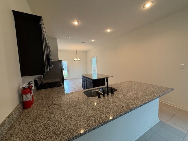 Building Photo - WATER FRONT PROPERTY! BEAUTIFUL 3BD/2BA HOME!