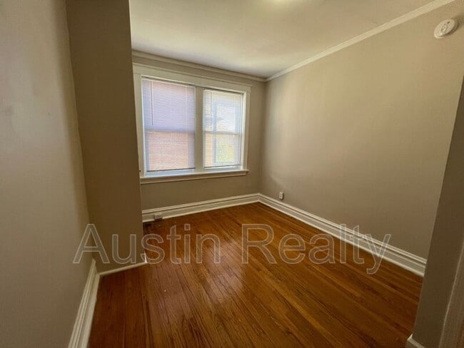 Building Photo - 934 Concordia Ln